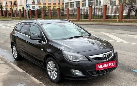 Opel Astra J, 2012 год, 700 000 рублей, 7 фотография