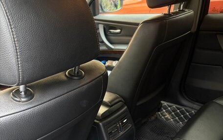 BMW 3 серия, 2011 год, 1 900 000 рублей, 7 фотография