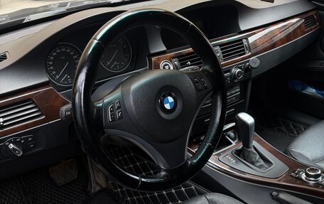 BMW 3 серия, 2011 год, 1 900 000 рублей, 8 фотография