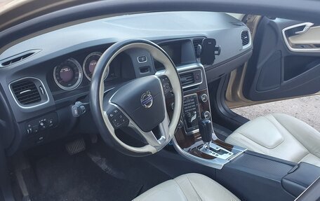 Volvo S60 III, 2011 год, 895 000 рублей, 4 фотография