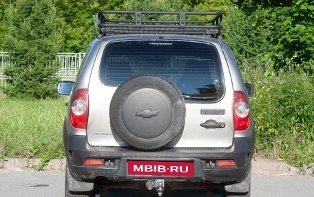 Chevrolet Niva I рестайлинг, 2016 год, 579 000 рублей, 6 фотография