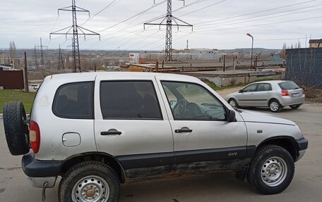 Chevrolet Niva I рестайлинг, 2005 год, 180 000 рублей, 2 фотография
