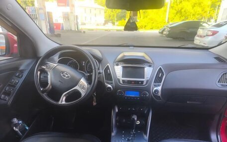 Hyundai ix35 I рестайлинг, 2012 год, 920 000 рублей, 7 фотография