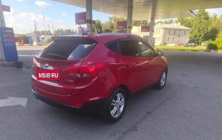 Hyundai ix35 I рестайлинг, 2012 год, 920 000 рублей, 4 фотография