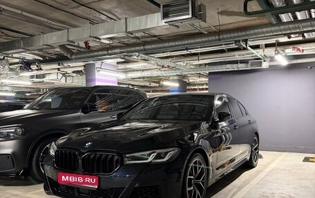 BMW 5 серия, 2021 год, 5 100 000 рублей, 1 фотография