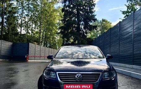 Volkswagen Passat B6, 2010 год, 870 000 рублей, 2 фотография
