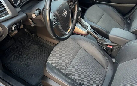 Opel Astra J, 2011 год, 710 000 рублей, 7 фотография