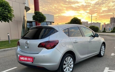 Opel Astra J, 2011 год, 710 000 рублей, 4 фотография