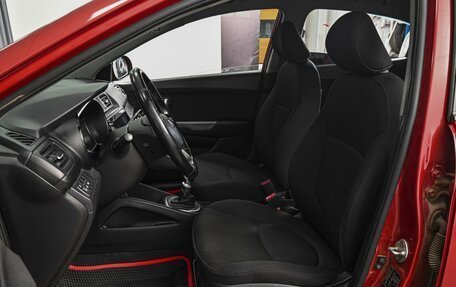 KIA Rio III рестайлинг, 2014 год, 799 840 рублей, 10 фотография