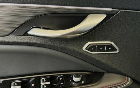 Geely Tugella FY11, 2023 год, 2 590 000 рублей, 13 фотография