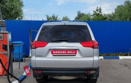 Mitsubishi Pajero Sport II рестайлинг, 2015 год, 1 650 000 рублей, 2 фотография