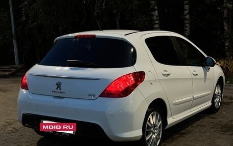 Peugeot 308 II, 2012 год, 680 000 рублей, 2 фотография