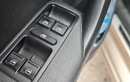 Volkswagen Polo VI (EU Market), 2016 год, 1 100 000 рублей, 15 фотография