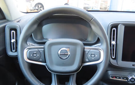 Volvo XC40 I, 2022 год, 2 797 596 рублей, 4 фотография