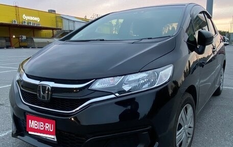 Honda Fit III, 2019 год, 1 020 000 рублей, 1 фотография