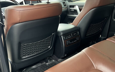 Toyota Land Cruiser 200, 2016 год, 6 200 000 рублей, 14 фотография