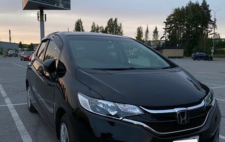 Honda Fit III, 2019 год, 1 020 000 рублей, 3 фотография
