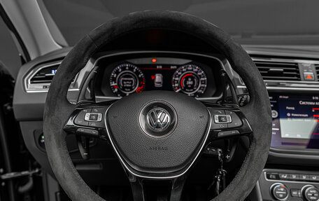 Volkswagen Tiguan II, 2018 год, 3 000 000 рублей, 11 фотография