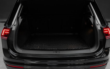 Volkswagen Tiguan II, 2018 год, 3 000 000 рублей, 32 фотография