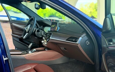 BMW 5 серия, 2018 год, 3 770 000 рублей, 32 фотография