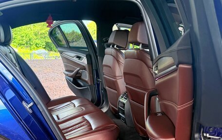 BMW 5 серия, 2018 год, 3 770 000 рублей, 40 фотография