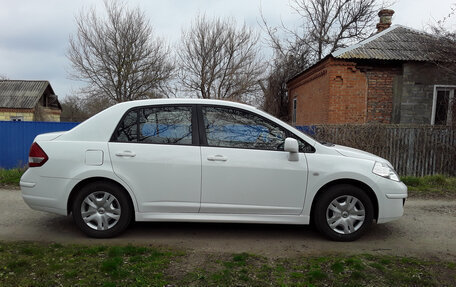 Nissan Tiida, 2011 год, 930 000 рублей, 4 фотография