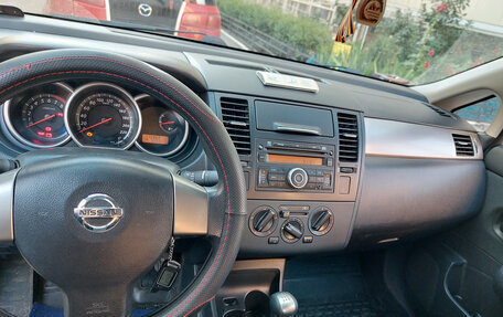 Nissan Tiida, 2011 год, 930 000 рублей, 7 фотография