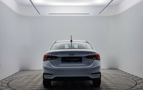 Hyundai Solaris II рестайлинг, 2018 год, 1 420 000 рублей, 7 фотография