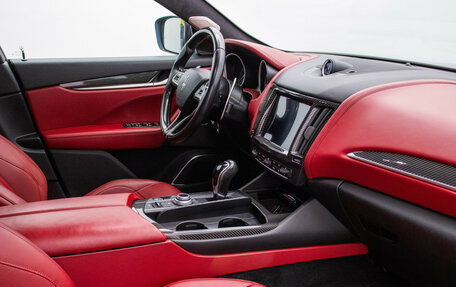 Maserati Levante I, 2017 год, 3 000 000 рублей, 10 фотография