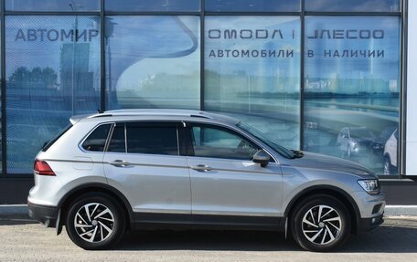 Volkswagen Tiguan II, 2018 год, 2 420 000 рублей, 4 фотография