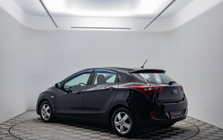 Hyundai i30 II рестайлинг, 2015 год, 990 000 рублей, 8 фотография