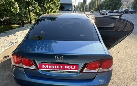 Honda Civic VIII, 2010 год, 675 000 рублей, 10 фотография