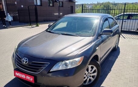 Toyota Camry, 2007 год, 900 000 рублей, 1 фотография