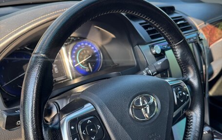 Toyota Camry, 2016 год, 2 150 000 рублей, 10 фотография