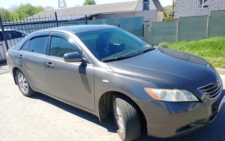 Toyota Camry, 2007 год, 900 000 рублей, 3 фотография