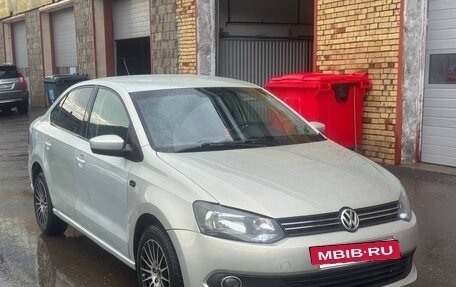 Volkswagen Polo VI (EU Market), 2010 год, 479 999 рублей, 2 фотография