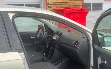 Volkswagen Polo VI (EU Market), 2010 год, 479 999 рублей, 9 фотография