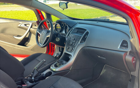 Opel Astra J, 2014 год, 850 000 рублей, 10 фотография