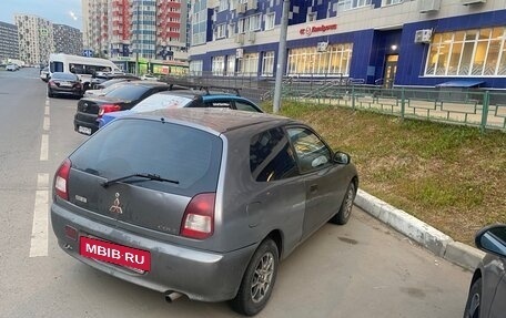 Mitsubishi Colt VI рестайлинг, 2000 год, 125 000 рублей, 4 фотография