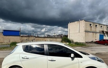 Nissan Leaf I, 2014 год, 1 100 000 рублей, 4 фотография