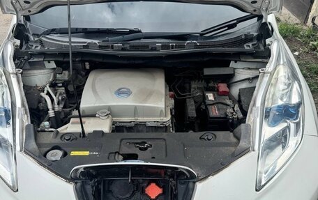 Nissan Leaf I, 2014 год, 1 100 000 рублей, 11 фотография