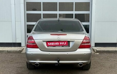 Mercedes-Benz E-Класс, 2003 год, 1 100 000 рублей, 4 фотография