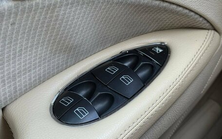 Mercedes-Benz E-Класс, 2003 год, 1 100 000 рублей, 19 фотография