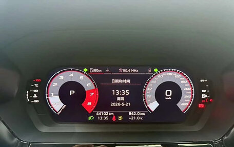 Audi A4, 2023 год, 2 200 000 рублей, 12 фотография