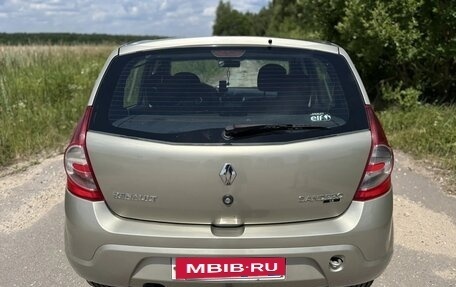 Renault Sandero I, 2012 год, 530 000 рублей, 7 фотография