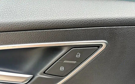Audi Q2 I, 2023 год, 1 535 900 рублей, 26 фотография