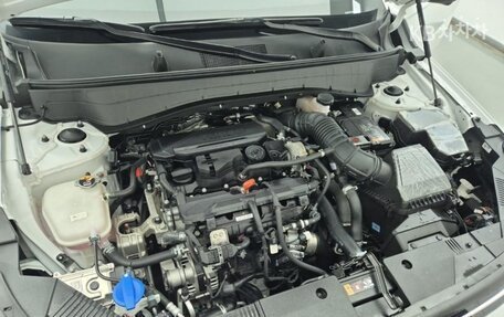 Hyundai Kona, 2024 год, 2 200 000 рублей, 7 фотография