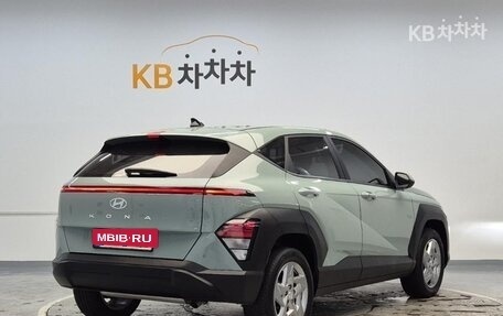 Hyundai Kona I, 2022 год, 1 770 000 рублей, 3 фотография
