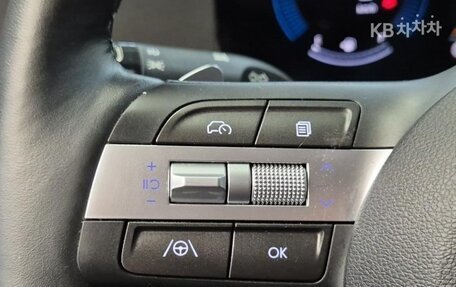 Hyundai Kona I, 2022 год, 1 770 000 рублей, 15 фотография