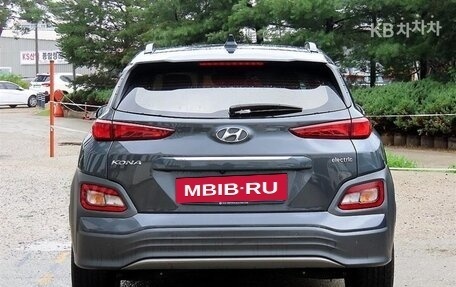 Hyundai Kona I, 2021 год, 1 850 000 рублей, 4 фотография
